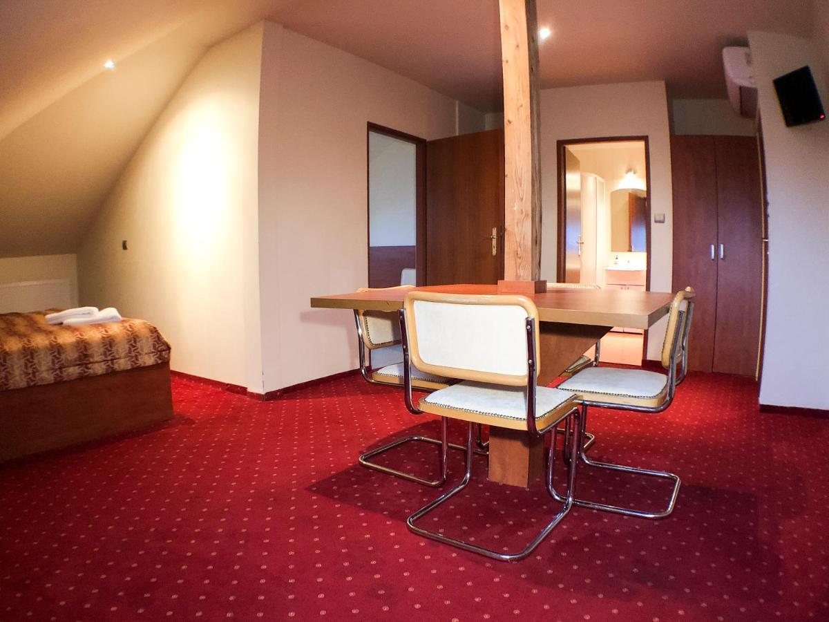 Villa Gemini Мельно Экстерьер фото